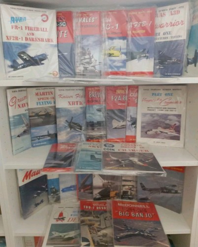 Naval fighters book - naval, collection
